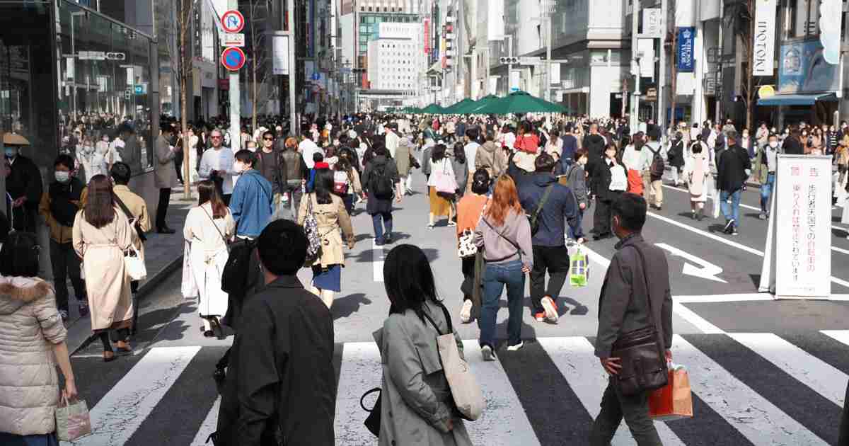 新型コロナ　前週より1200人増　全国で8286人感染確認