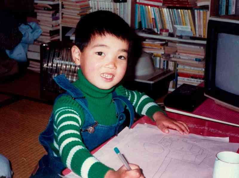 とにかく有名人の子供時代の画像を貼るトピ