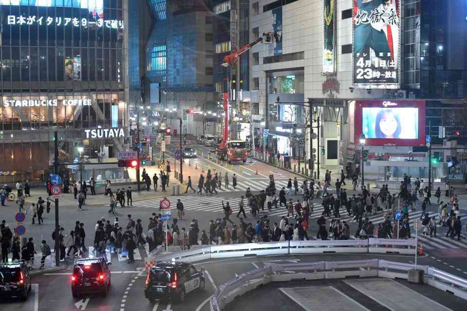サッカーW杯とWBCの渋谷の盛り上がりはなぜ違うのか　誰もが口をそろえて挙げたのが、ファンの年齢層の差