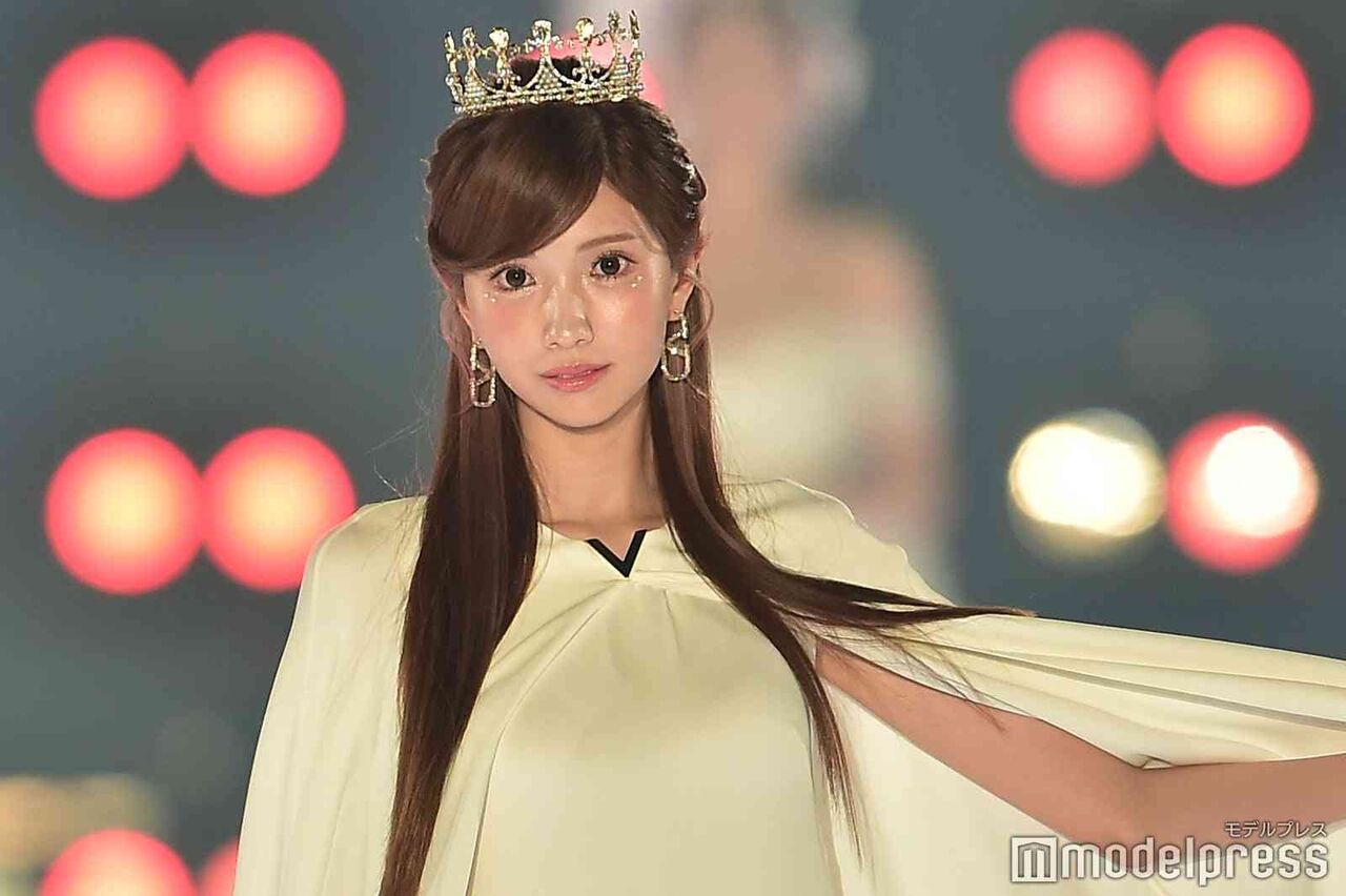 “伝説のキャバ嬢”ひめか、ばっさりカットでショートヘアに電撃イメチェン「反則級の可愛さ」「最高に似合う」と反響殺到