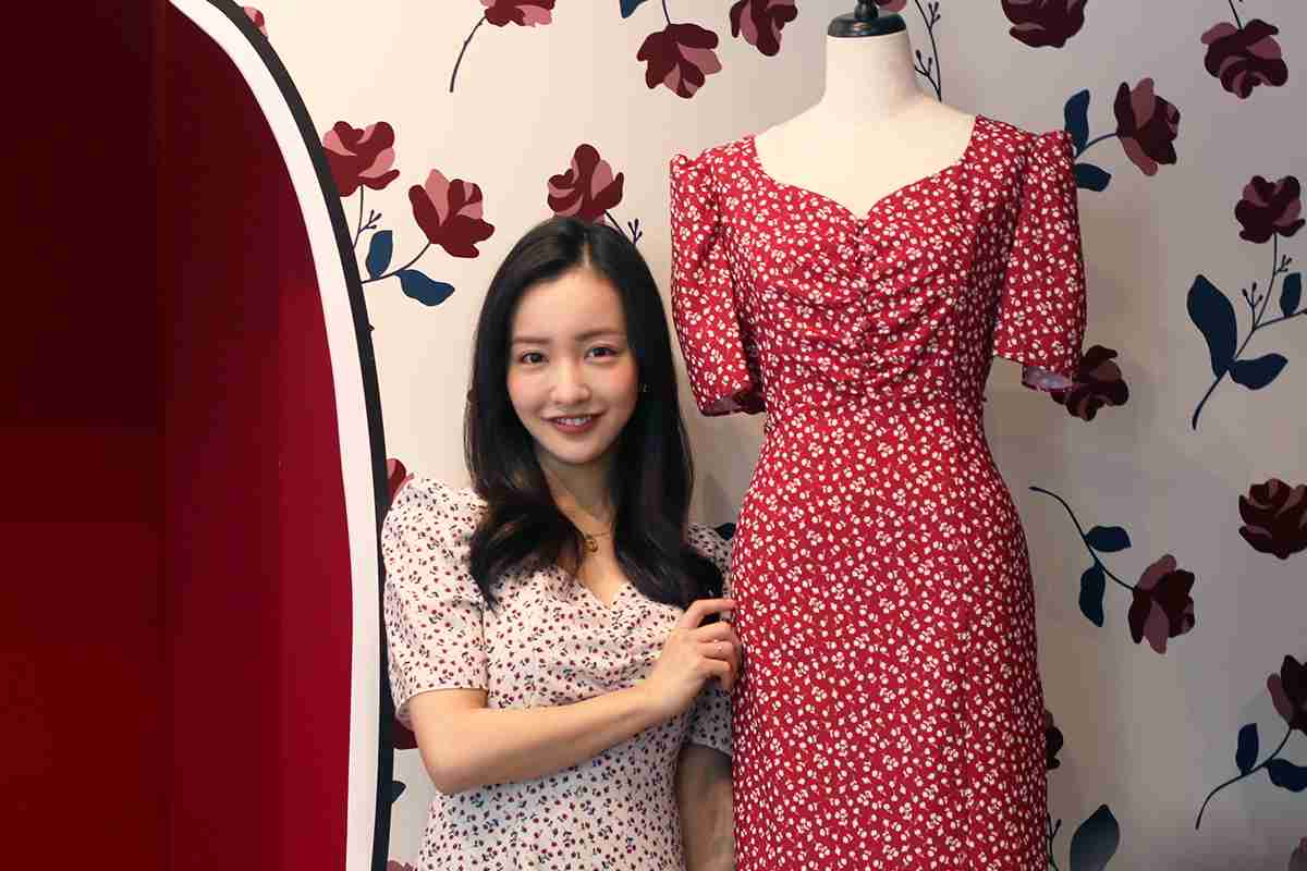 板野友美の「ロージールーチェ」が表参道でポップアップ　「マスクを外して会える機会を楽しみたい」