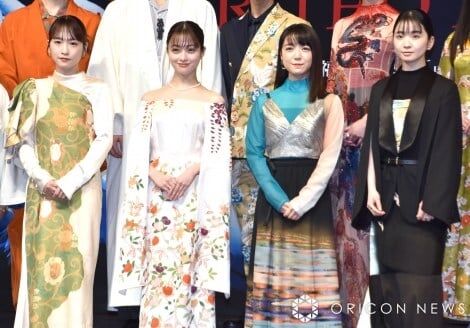 舞台『千と千尋の神隠し』主演4人が初集結 橋本環奈、上白石萌音、川栄李奈、福地桃子が意気込み