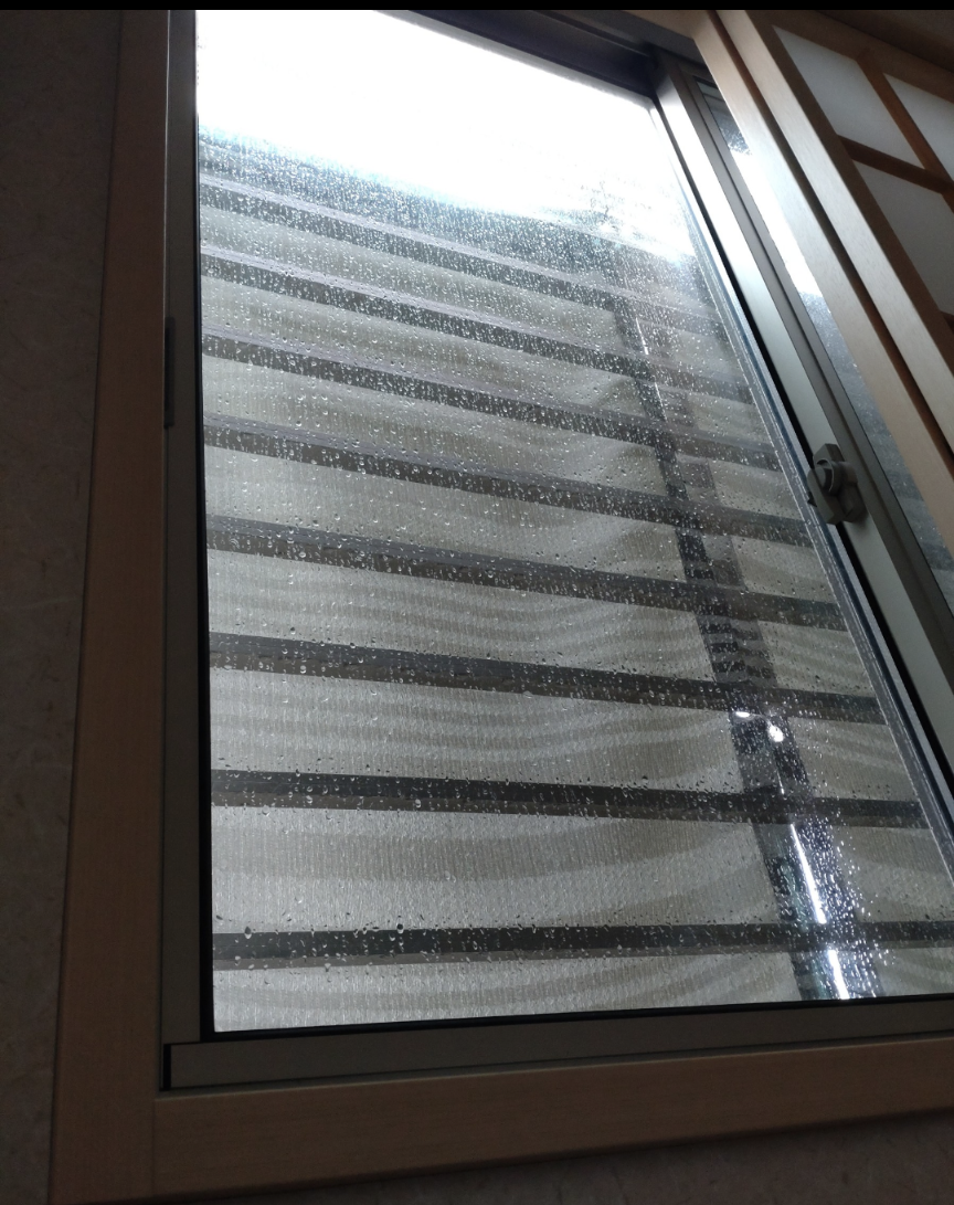 梅雨の我が家の情景を貼るトピ