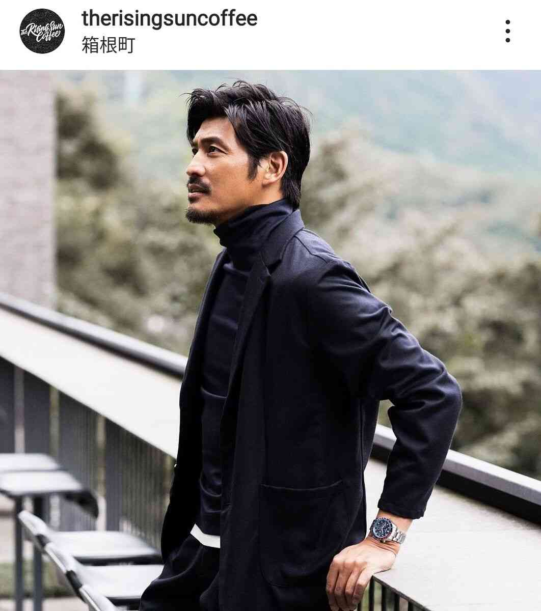 47歳・坂口憲二、現在の姿に「かっこよすぎ」「大人の魅力がだだ漏れ」と大反響！男児とオフショも話題に