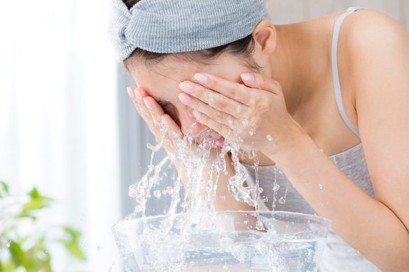 むしろ顔が老けてしまう「絶対にやってはいけない美容法」