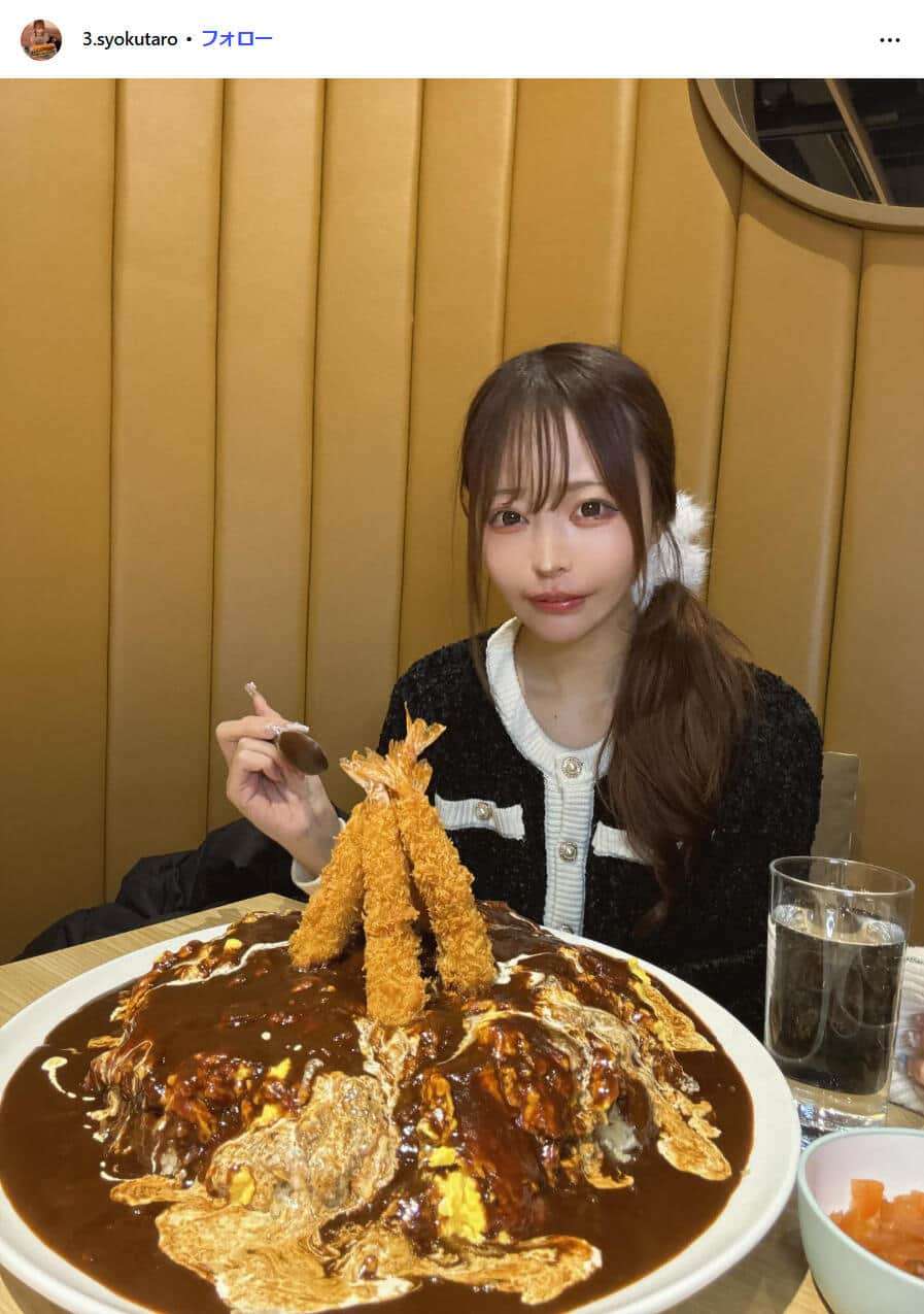 「食器の匂いが本当にダメ」、「吐いた」ことも...大食いYouTuberの告白に心配や共感　「精神的なものじゃ」の声も