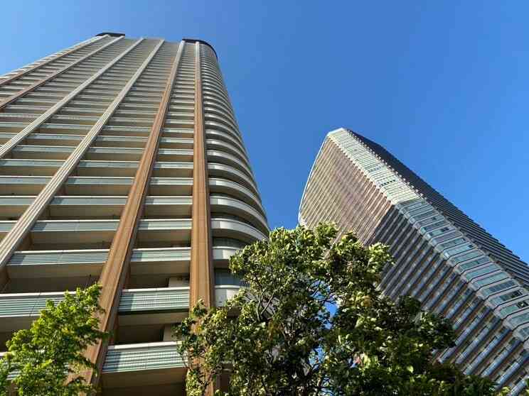 中学生の子どもの部屋に監視カメラはあり？「うちの子は何も言わなくても勉強してますから」「親が子離れできてない家庭が多いですね」武蔵小杉・タワマンママたちのご意見は？