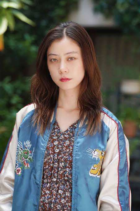 ハーフ、クォーターの芸能人を貼るトピ