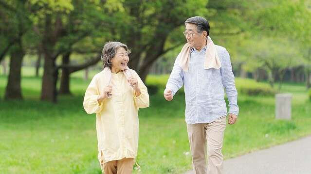 「ひとり」を称賛する傾向が強すぎる？現代日本への違和感を指摘