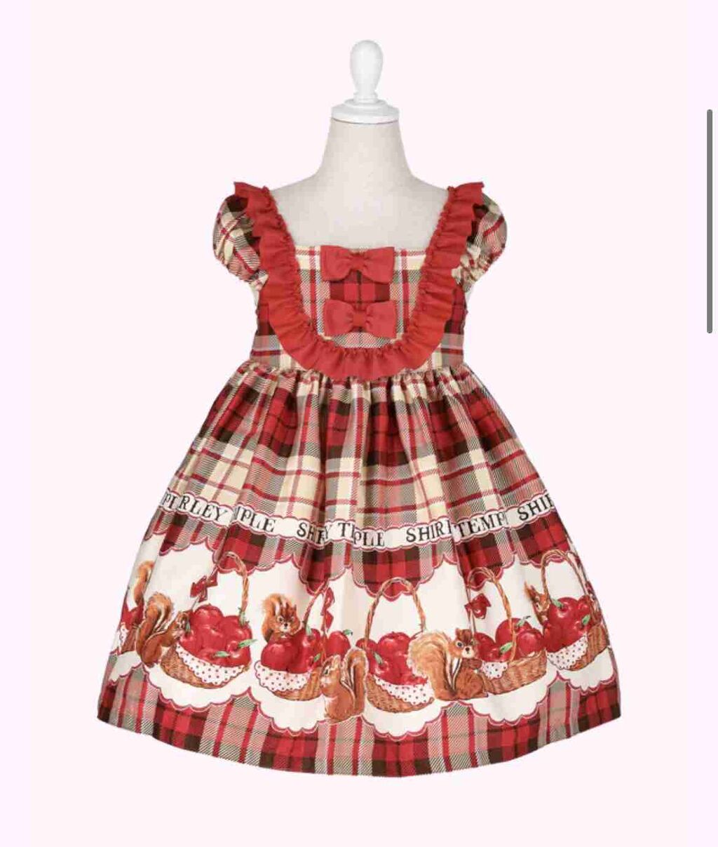 可愛い子ども服見たいです！