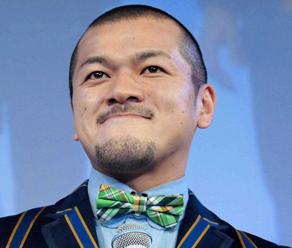 カミナリまなぶ　驚がく受験猛者だった！私大最難関学部に合格しただけじゃない！出るわ出るわ合格証明書　相方仰天