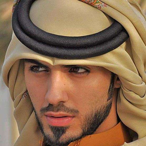 生まれ変われるなら誰になってみたい？