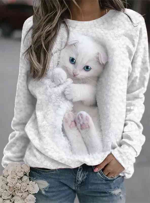 外で見かけたら思わず二度見してしまうファッション