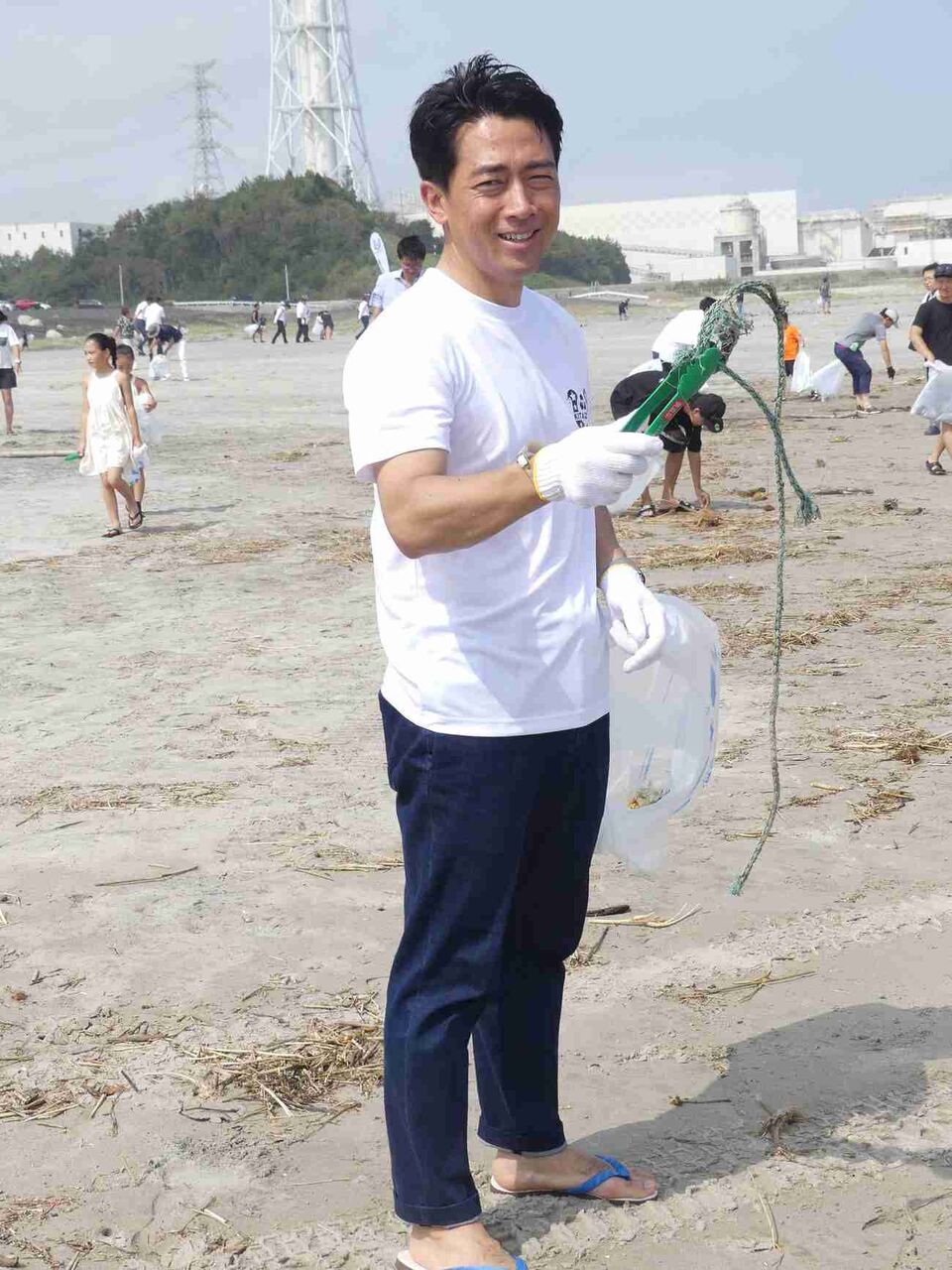 小泉進次郎氏「一喜一憂しない」日経＆テレ東の「自民総裁にふさわしい人」調査で1位に