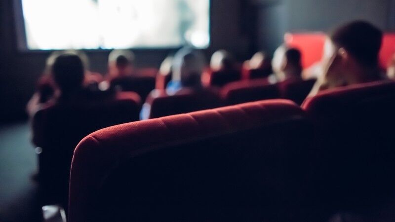 「映画館はタイパが悪い」…Z世代の4割以上が視聴前にネタバレを踏む衝撃！「予期しない感情の起伏を得ることがストレス」