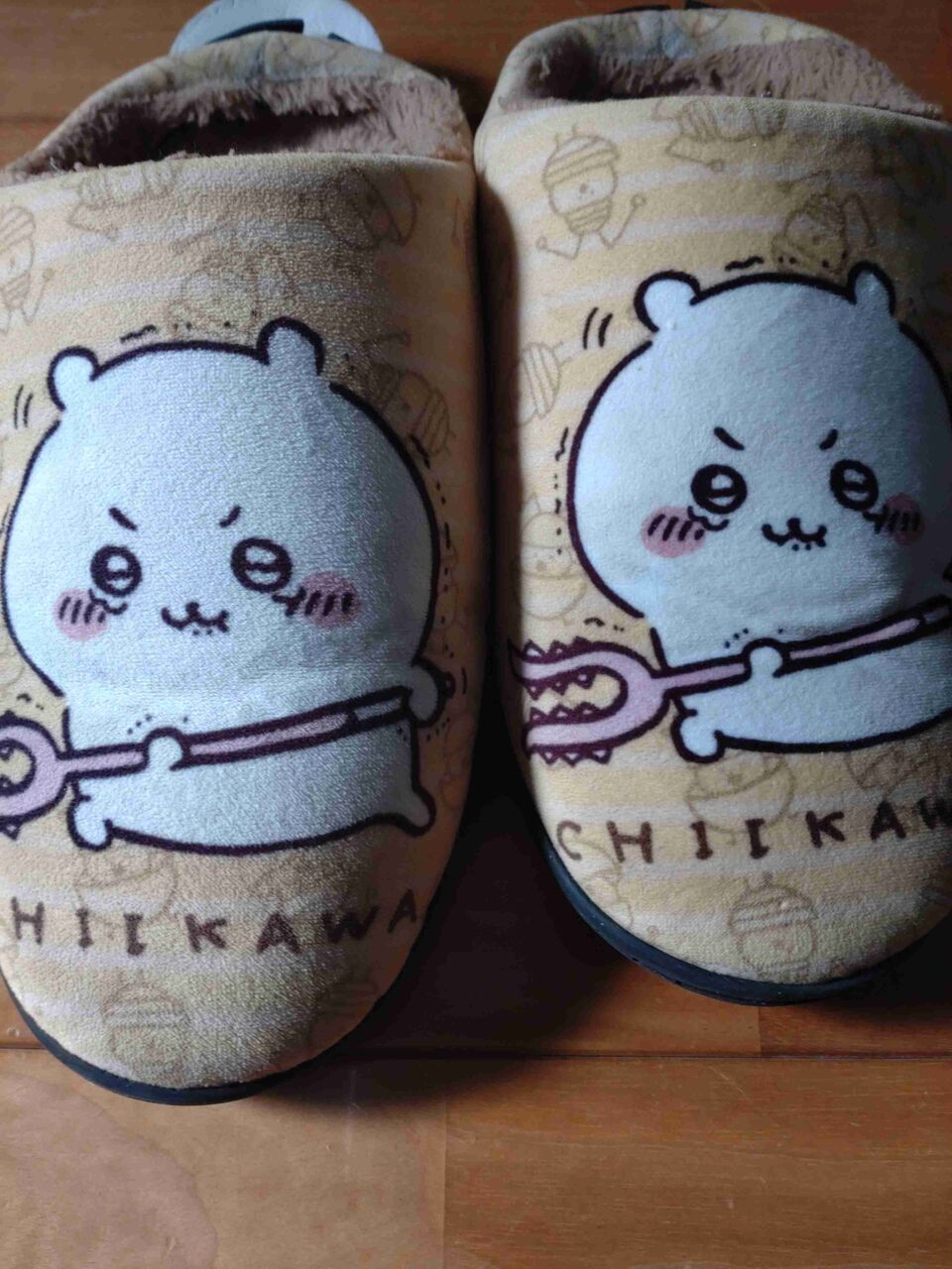 (駄）ちいかわのスリッパをすてられない(なにか活用できる？）