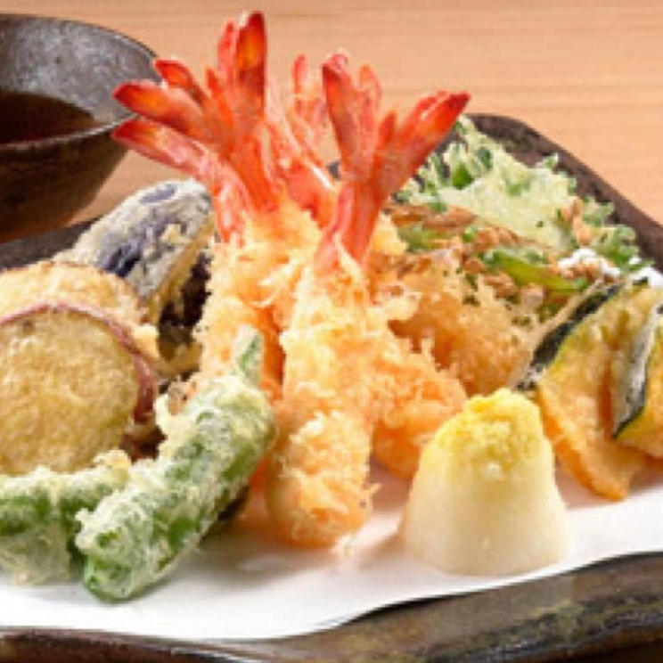 【天ぷら】の好きな人、好きな具材を三つあげるとしたら何ですか？