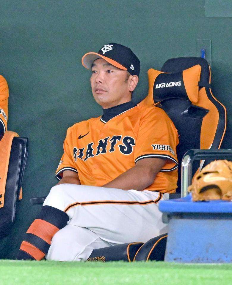 巨人・阿部監督は大敗に怒　初の会見拒否　ファンに挨拶後、足早にベンチ裏へ消える