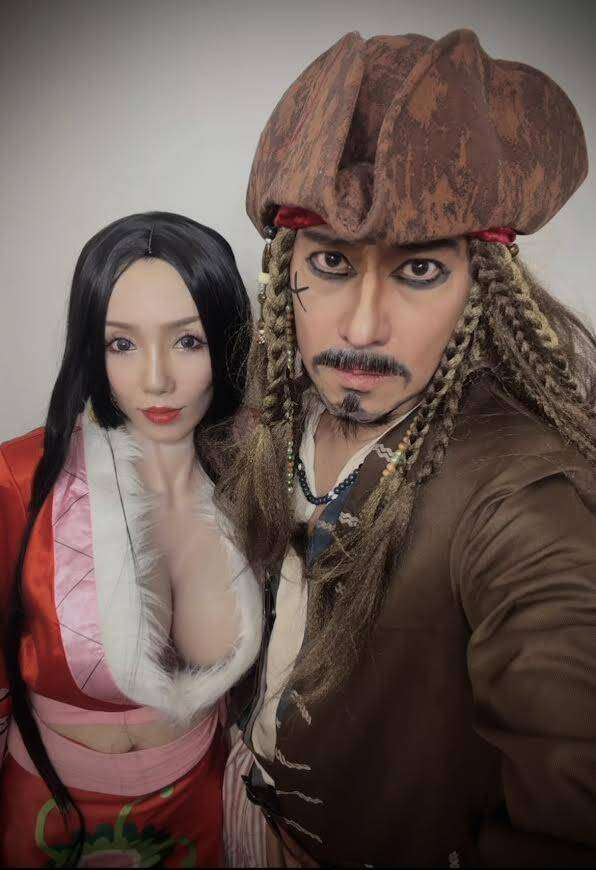 再婚した川﨑麻世　21歳年下妻と夫婦でハロウィンコスプレ！「クオリティ高すぎます〜！！！」「混ざりたい」