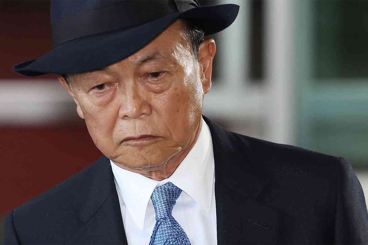 麻生太郎氏「支持率なんかあてにならない」防衛費倍増・原発再稼働の実績訴えるも「さっさと減税しろ」集まるため息