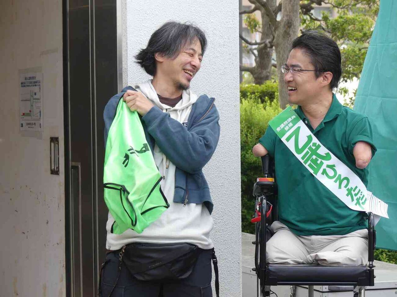 ひろゆき氏が東京15区補選で乙武洋匡氏を応援「偉い人に逆らえる政治家を増やすしか」