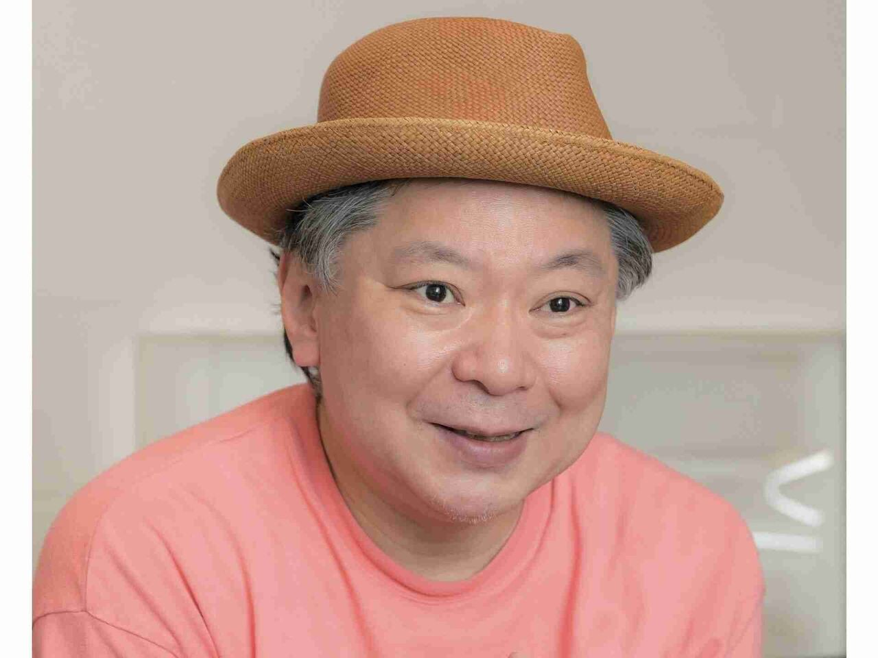 鈴木おさむの背中のタトゥーが話題に「奥様への愛を感じます」「ステキすぎます」