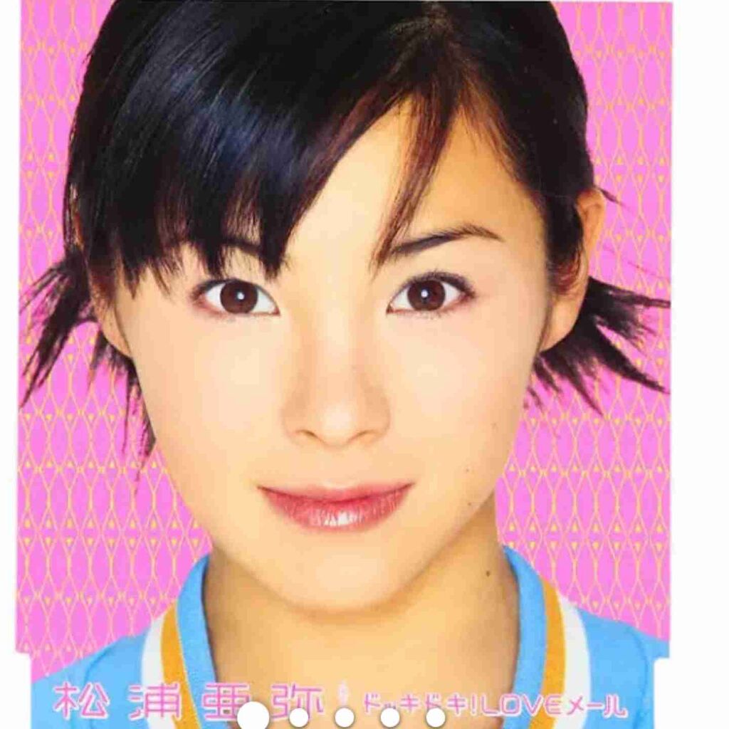 【女性歌手】デビュー曲のジャケ写が見たい