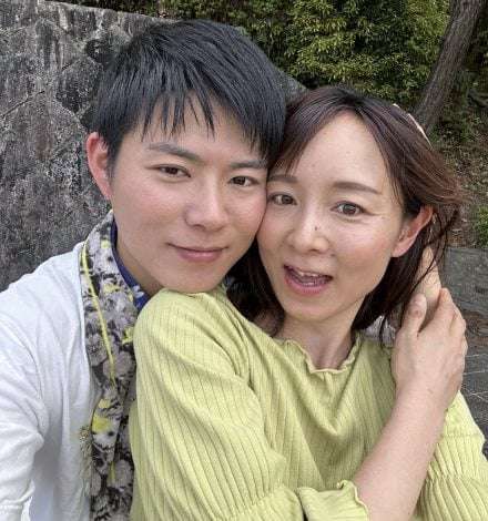 13歳差の夫婦、20代夫はなぜ30代シンママと結婚？「10年後捨てられる」批判あっても発信するワケ