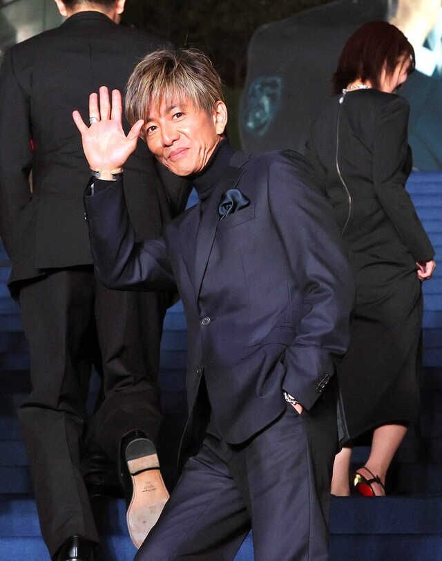 木村拓哉　観客400人にポップコーン配る“神対応”「人生の5時間を俺たちにくれたので」会場は大歓声