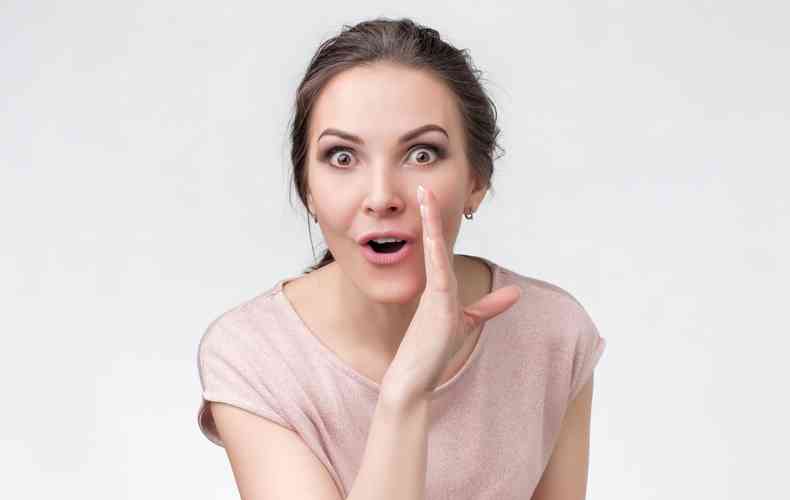 友達のプライベートな話を第三者に話しますか？