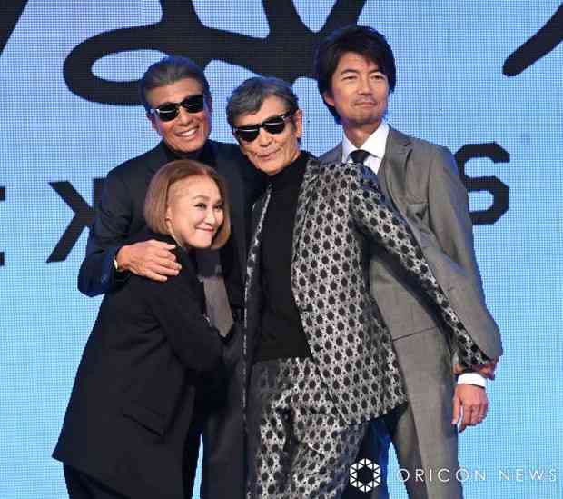 舘ひろし&柴田恭兵、『あぶない刑事』最新作でもアクション健在 全力疾走に「72歳とテロップ入れて(笑)」