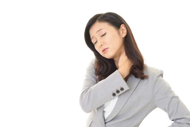 職場で特定政党に入党させられそうに!?　研修と騙され「デモ行進」に参加、退職した女性