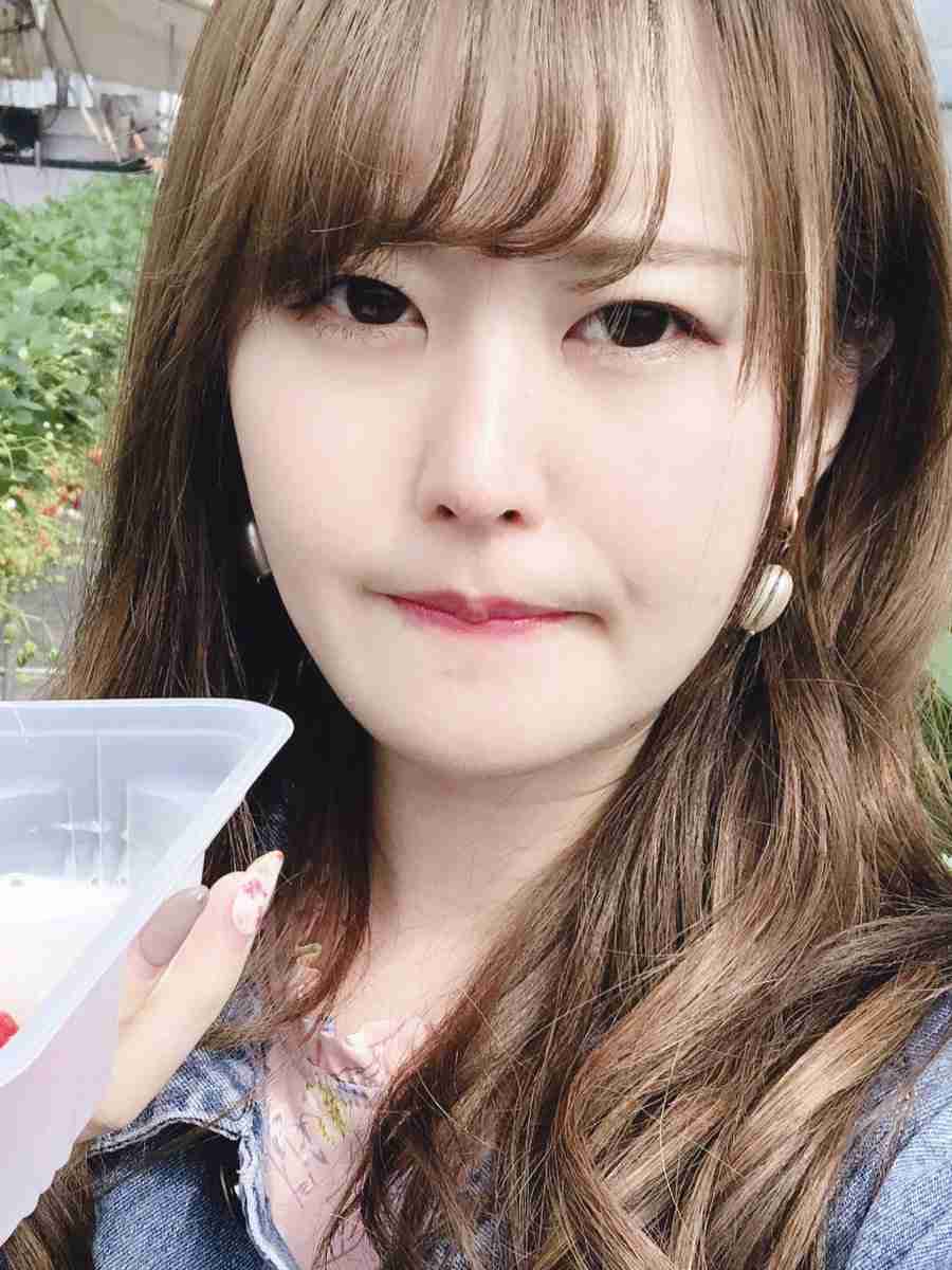 総額1350万円「整形で老化早い」アンチの声に反論　7年前とのビフォーアフター並べ…33歳の今「むしろ若返ってる」