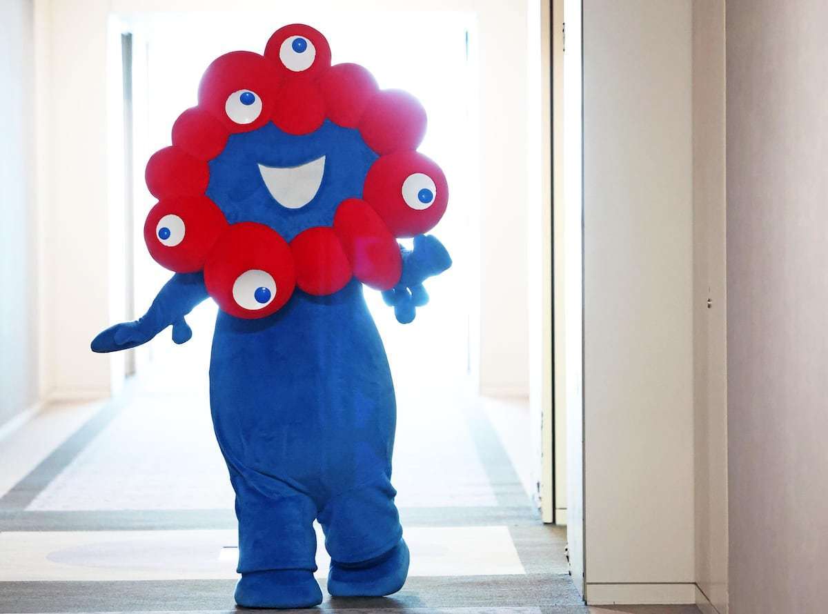 「人間に興味を持ったから」「一度会ったらみんな友達」　ミャクミャク初インタビュー主なやりとり