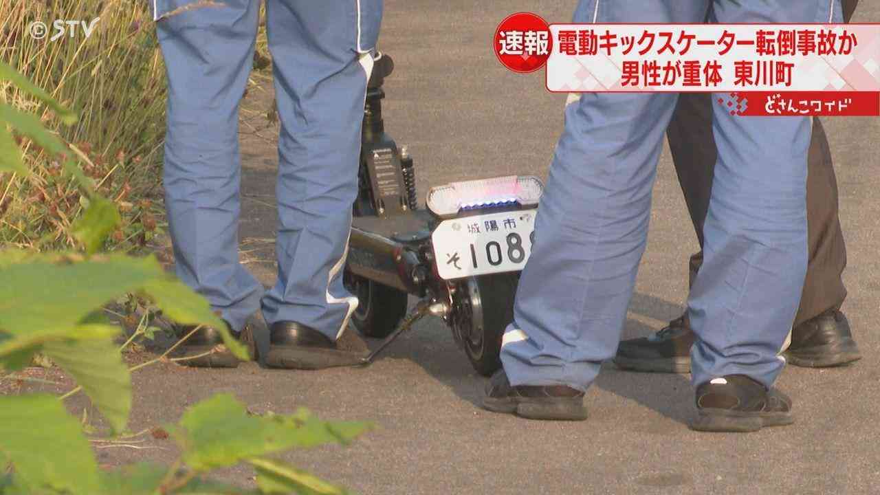 電動キックスケーターで転倒か　50〜60代とみられる男性を意識不明で搬送