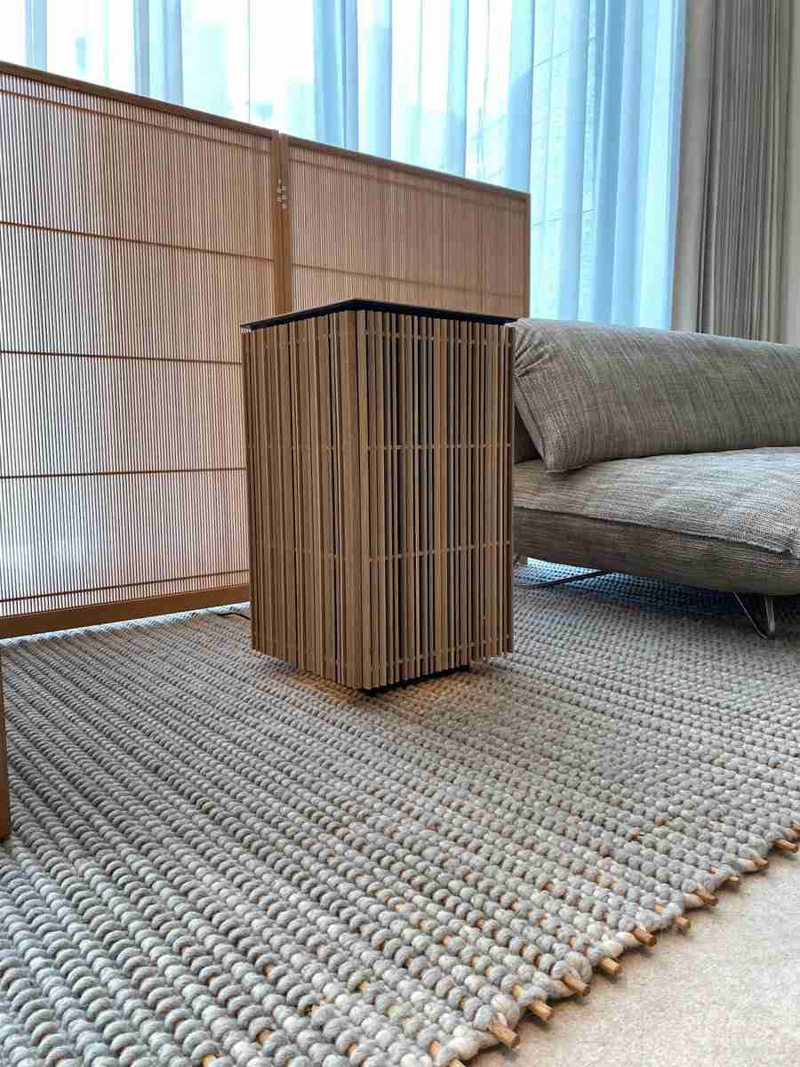 シャープ、55万円の空気清浄機　隈研吾氏がデザイン「使用している木材の品質などを考えると、55万円は決して高くない」