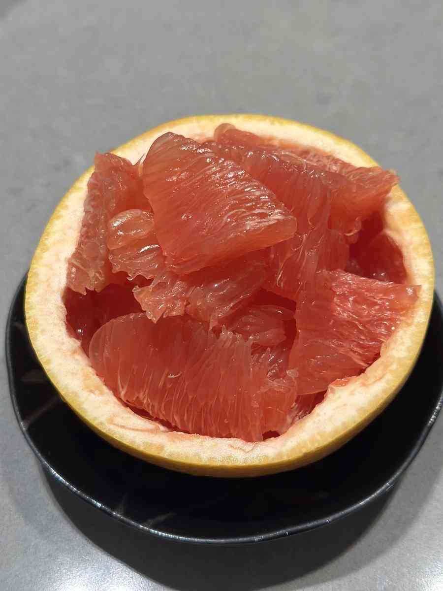 夫がむいたグレープフルーツを投稿→万バズに　ネットも驚き「なんて仕事が丁寧なんだ…」「間違いなく優勝」