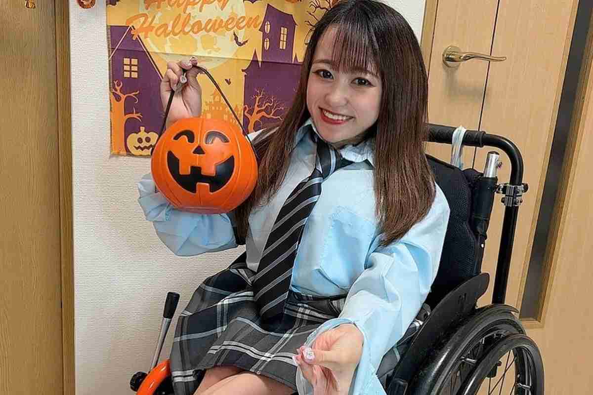 「もうげんかい、ごめんね弱くて」生後3か月の娘を浴槽内でメッタ刺し…“車椅子インフルエンサー”（28）犯行自白2時間前のインスタ投稿「もうSNSは続けることはないかな」