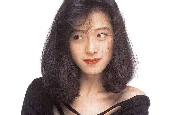 【マザコンOK】お母さん誰に似てる？