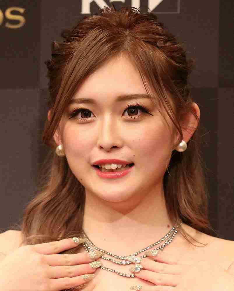 ゆうちゃみ「私からしたらすっぴん可愛いでしょアピール」　深夜の居酒屋でウザいと思う女子の行動とは？