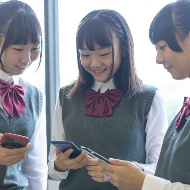 「何を教えても10秒で飽きる」「子供の学力、大変なことになるよ…」ショート動画中毒にされた中高生を憂う、現役教師の「怖すぎる予言」