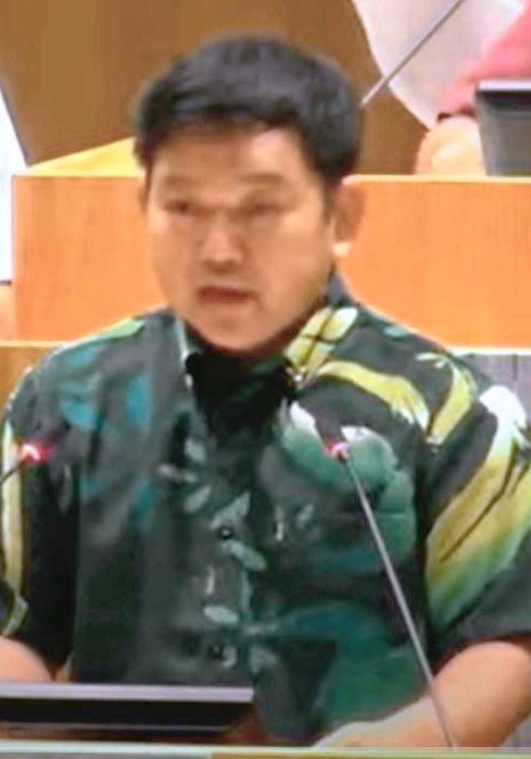 かりゆしウェアを着た市議に市長が苦言「リゾート感が強い」　市議は「作り手に失礼では」と反論　沖縄・石垣市議会