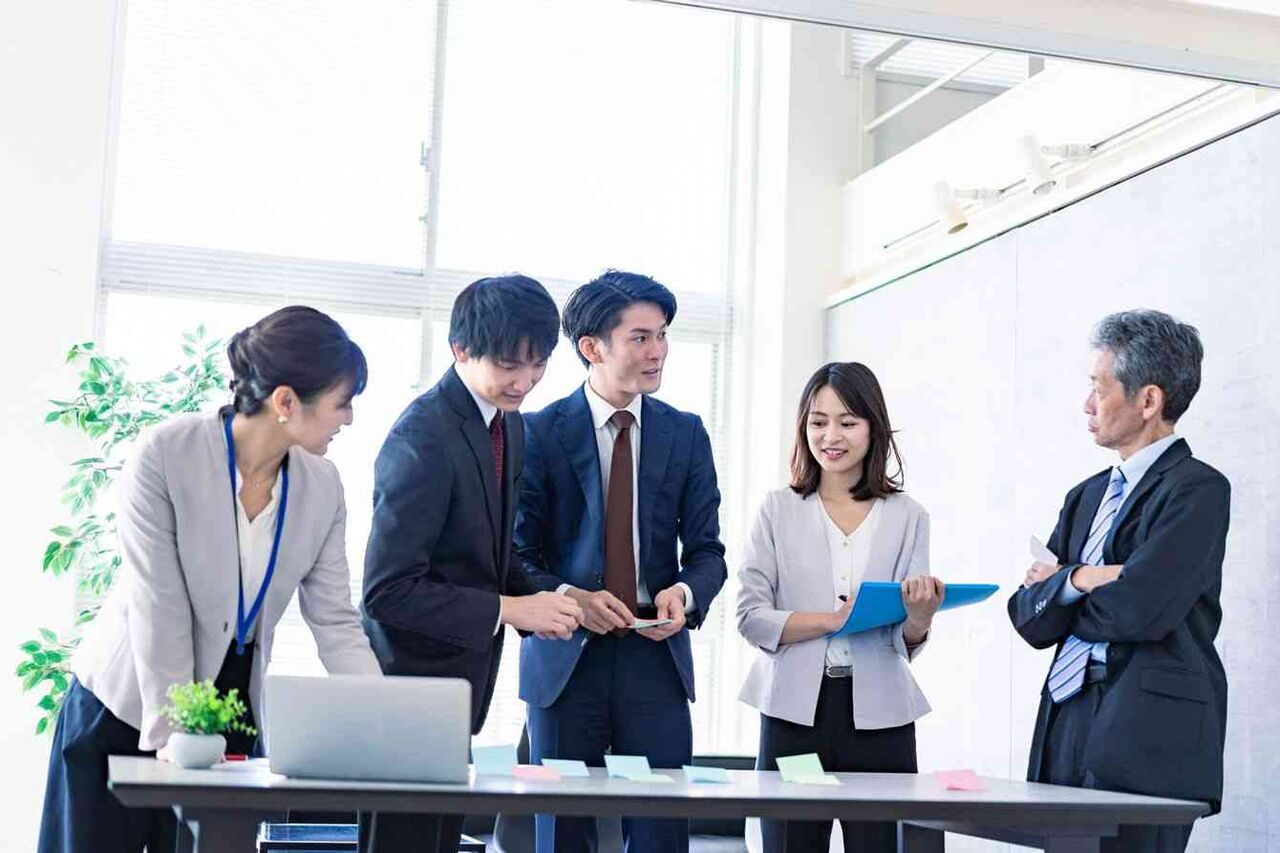 ｢職場から"いい男"が消えた｣自分と同格かともすれば自分以下…結婚しない女性が急増した本当の理由