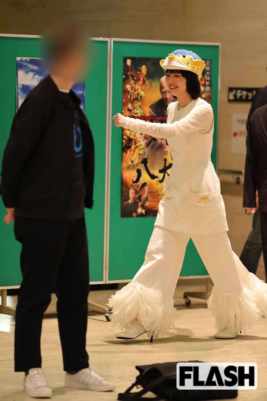 のん　衝撃の“さかなクン帽子“で映画祭登場も『ZIP!』は“無視”独立騒動から8年、各局が続ける“出禁措置”【写真あり】