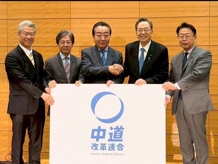 〈中道改革連合〉「立憲は我々の理念に賛同いただいた」早くも創価学会員から“前のめり”な電話が…立憲議員は「公明にひれ伏しすぎ」「学会色を嫌って逃げていく票も」と嘆き