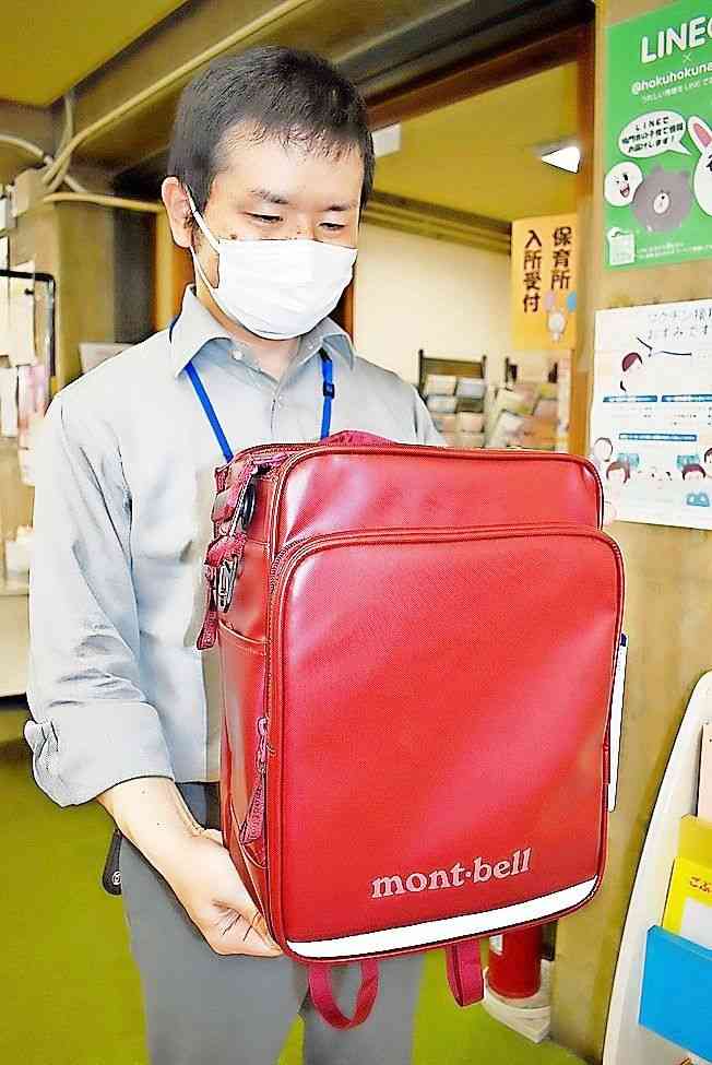 モンベル社製の「ランドセル」、24年度入学の1年生に鳴門市が無償配布へ