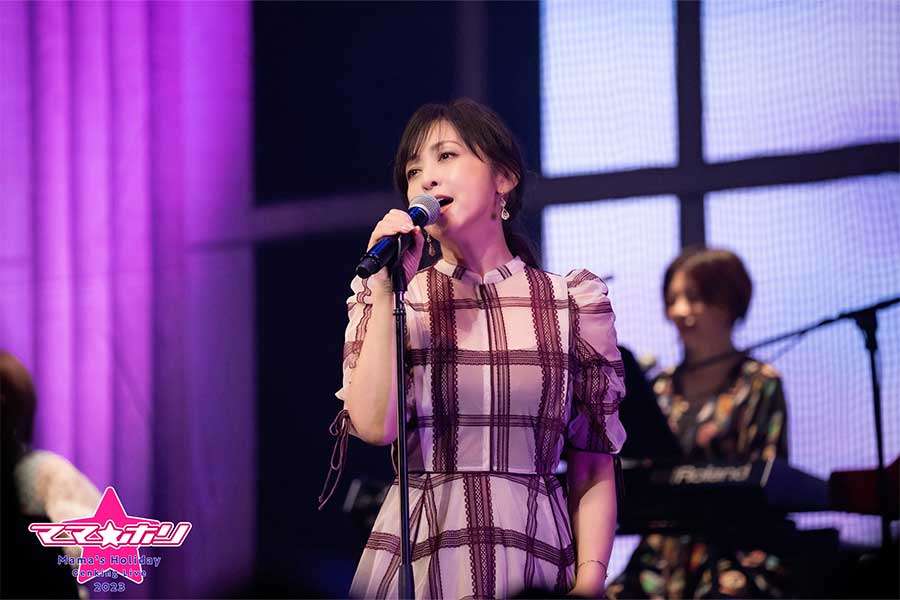 斉藤由貴、23歳長女が俳優活動「成功するかは気にしません」　1男2女の子育ても一段落