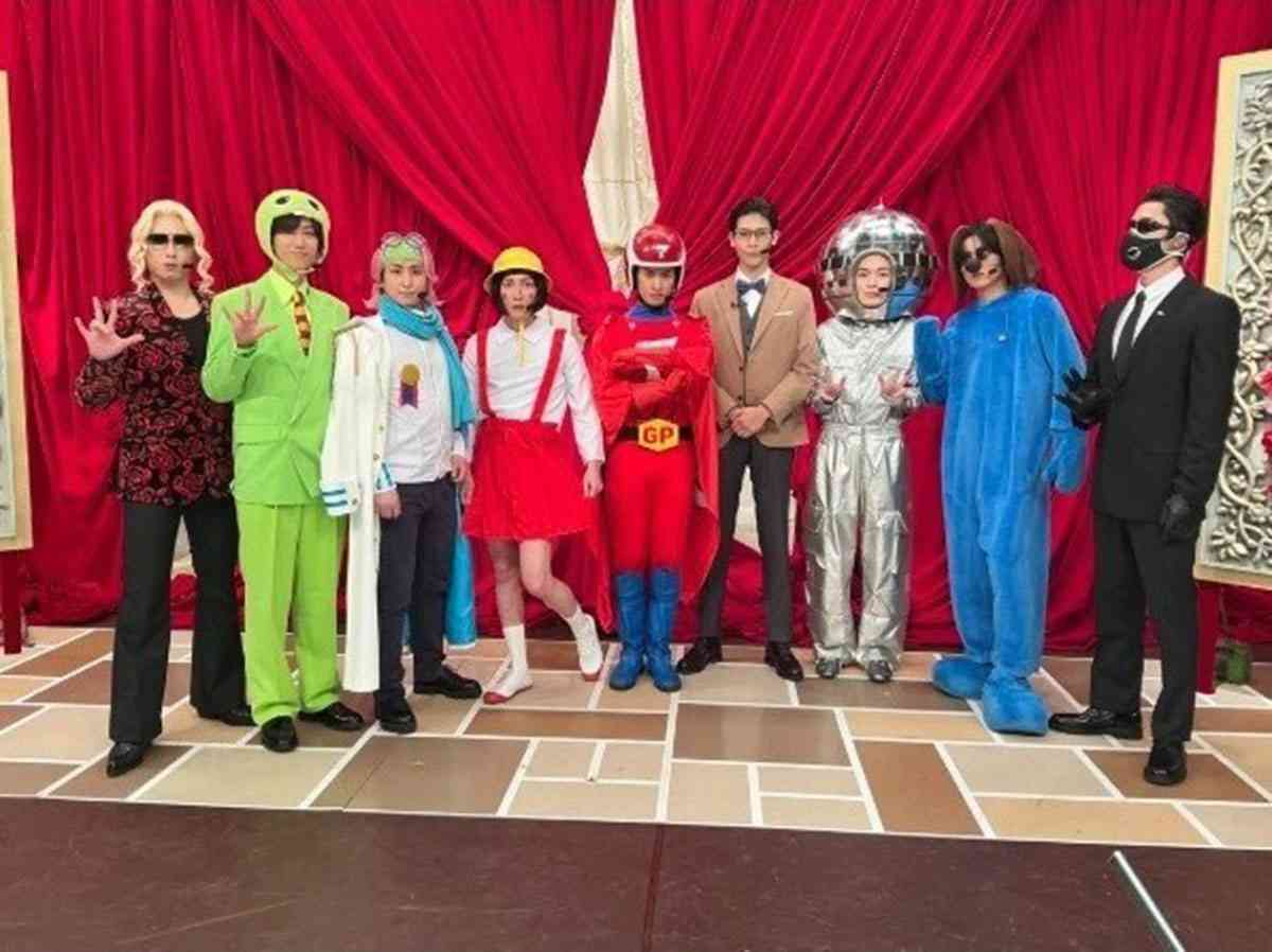 Snow Man『FNS歌謡祭』の“コスプレパフォーマンス”でファンが抱いた「SMAP」の面影“国民的アイドル”へ続く快進撃