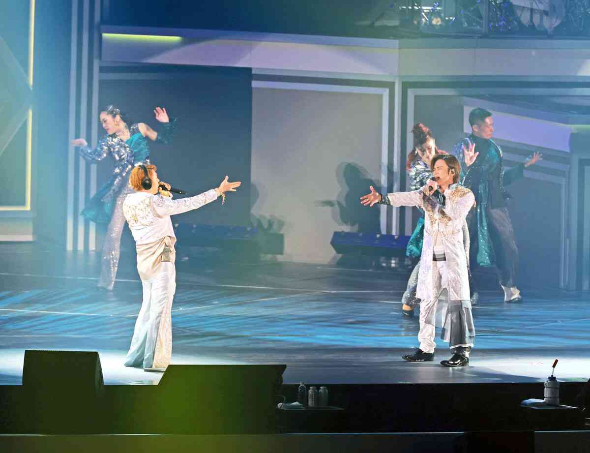 KinKi Kids、観客総動員数1000万人突破…「硝子の少年」から25年「自分たちらしさ」貫く