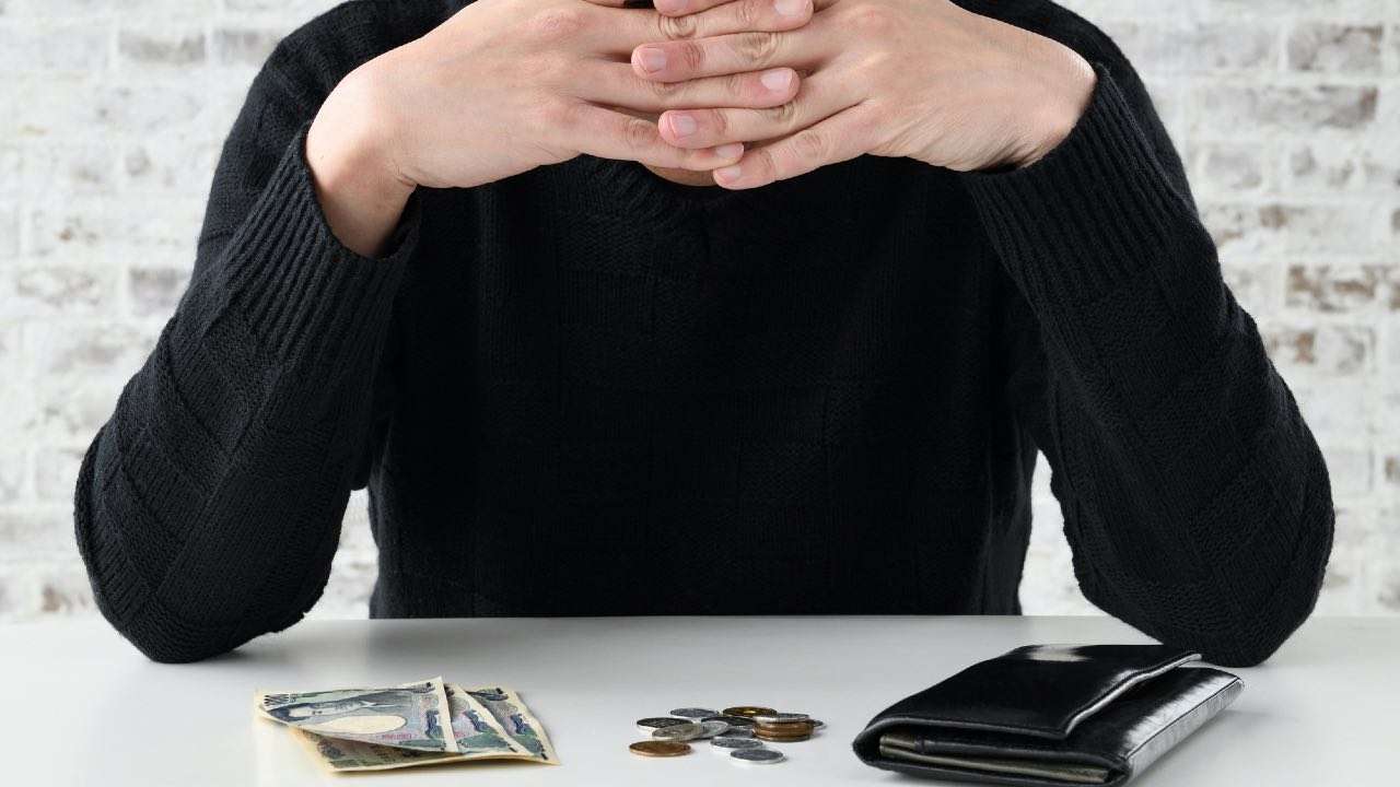 就職氷河期世代「年金15万円なんて、どうせもらえない」…「他の世代に類を見ない」厳しさ